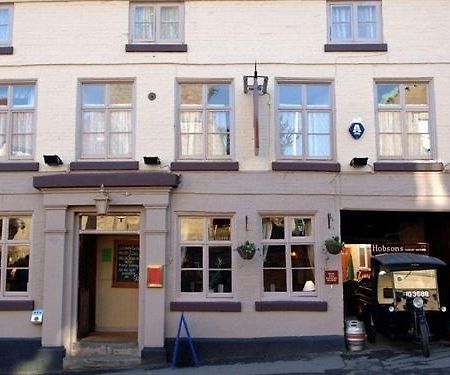 Hotel Kings Arms Cleobury Mortimer Exterior foto